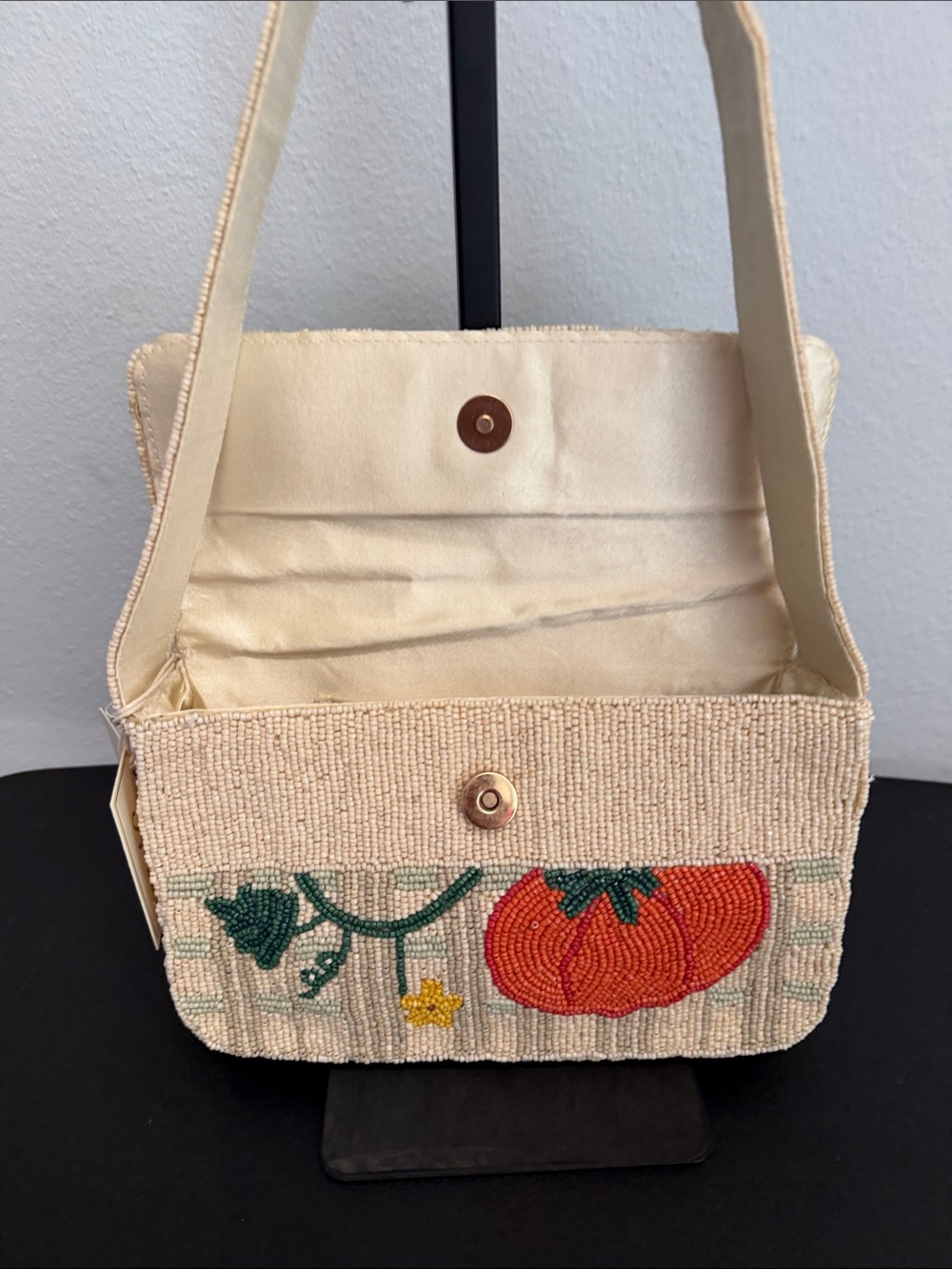 Sol and Mer | Fall Harvest Cottagecore Motif Beaded Shoulder Bag ๐ - Picture 8 of 14